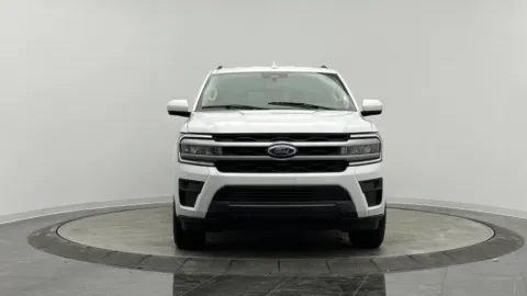 Photos of 2023 Ford Expedition Max XLT for sale in Jacksonville, FL at Auto Boutique Florida