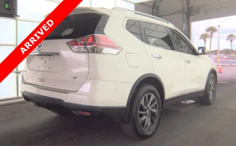 More photos of 2016 Nissan Rogue SL at Auto Boutique Florida, FL