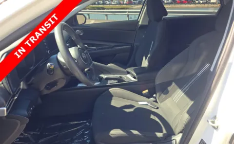 More photos of 2021 Hyundai Elantra SEL at Auto Boutique Florida, FL