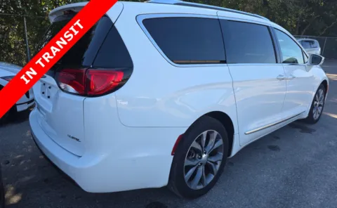 More photos of 2017 Chrysler Pacifica Limited at Auto Boutique Florida, FL