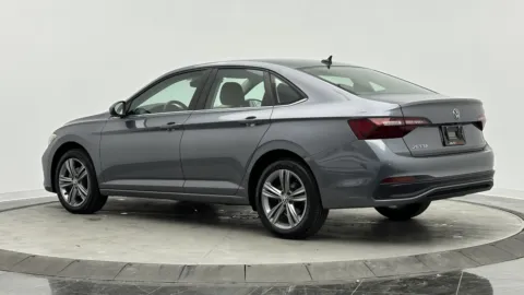 More photos of 2024 Volkswagen Jetta SE at Auto Boutique Florida, FL