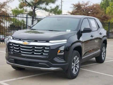 Photos of 2026 Chevrolet Equinox LT for sale in Broken Arrow, OK at Jim Norton Chevrolet