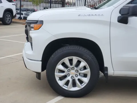 More photos of 2026 Chevrolet Silverado 1500 Custom at Jim Norton Chevrolet, OK