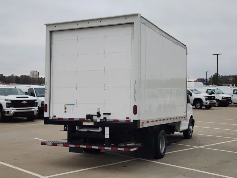 More photos of 2024 Chevrolet Express Cutaway 4500 Series at Jim Norton Chevrolet, OK