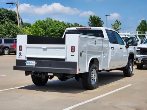 More photos of 2024 Chevrolet Silverado 2500HD Work Truck at Jim Norton Chevrolet, OK