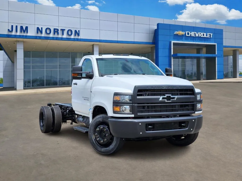 White 2024 Chevrolet Silverado 4500HD Work Truck for sale in Broken Arrow, OK
