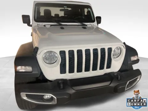 Photos of 2023 Jeep Gladiator Sport for sale in Broken Arrow, OK at Jim Norton Chevrolet