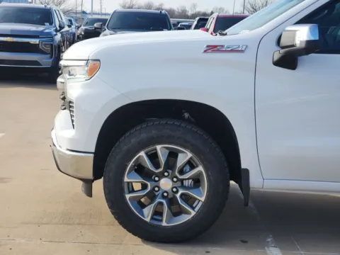 More photos of 2026 Chevrolet Silverado 1500 LT at Jim Norton Chevrolet, OK