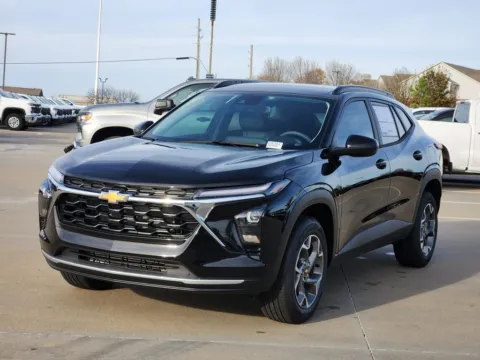 Photos of 2026 Chevrolet Trax LT for sale in Broken Arrow, OK at Jim Norton Chevrolet