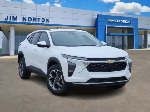 White 2026 Chevrolet Trax LT for sale in Broken Arrow, OK