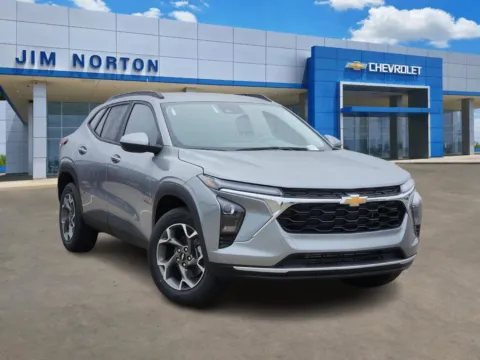 Gray 2026 Chevrolet Trax LT for sale in Broken Arrow, OK