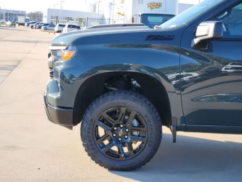 More photos of 2026 Chevrolet Silverado 1500 Custom Trail Boss at Jim Norton Chevrolet, OK