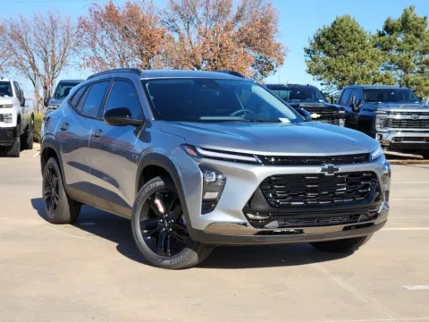 Gray 2026 Chevrolet Trax ACTIV for sale in Broken Arrow, OK