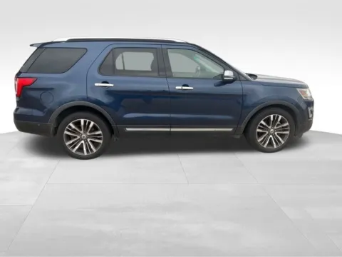 Another view of 2016 Ford Explorer Platinum for sale in Broken Arrow, OK at Jim Norton Chevrolet
