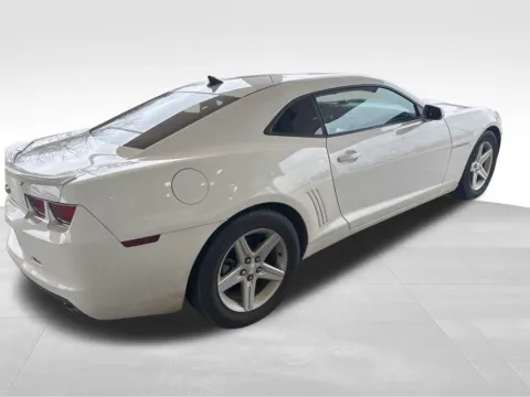 More photos of 2012 Chevrolet Camaro 2LS at Jim Norton Chevrolet, OK