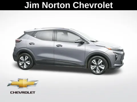 Gray 2022 Chevrolet Bolt EUV LT for sale in Broken Arrow, OK