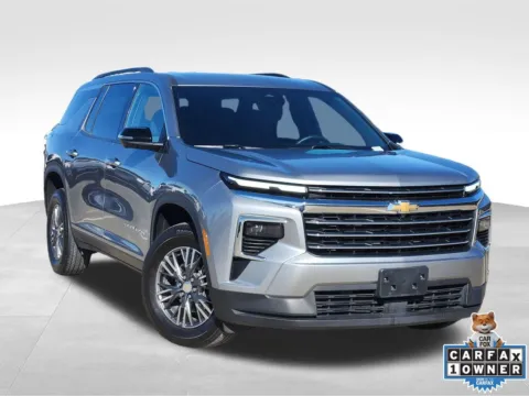 Gray 2024 Chevrolet Traverse LT for sale in Broken Arrow, OK