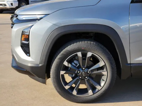 More photos of 2026 Chevrolet Equinox RS at Jim Norton Chevrolet, OK