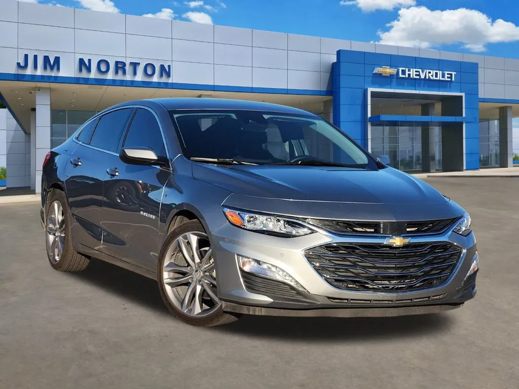 Gray 2024 Chevrolet Malibu LT for sale in Broken Arrow, OK