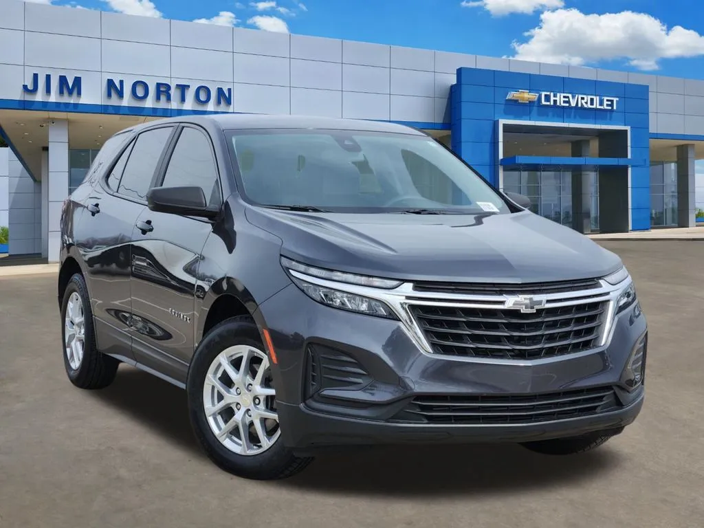 Gray 2022 Chevrolet Equinox LS for sale in Broken Arrow, OK