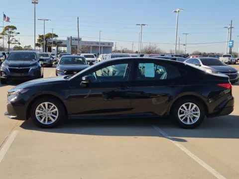 More photos of 2025 Toyota Camry SE at Jim Norton Chevrolet, OK