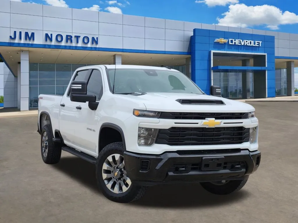 White 2025 Chevrolet Silverado 2500HD Custom for sale in Broken Arrow, OK