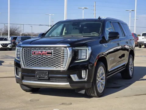 More photos of 2023 GMC Yukon Denali at Jim Norton Chevrolet, OK