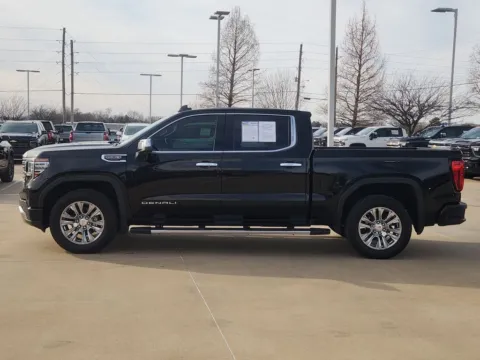 More photos of 2022 GMC Sierra 1500 Denali at Jim Norton Chevrolet, OK