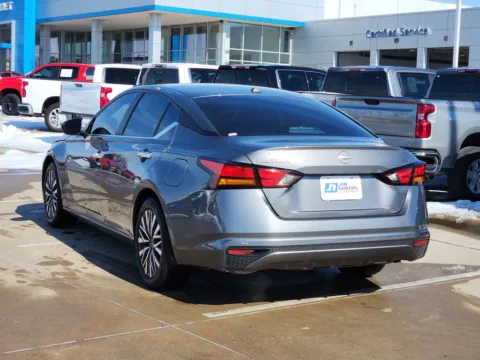 More photos of 2024 Nissan Altima 2.5 SV at Jim Norton Chevrolet, OK