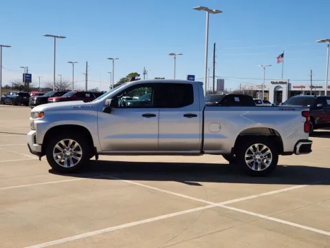 More photos of 2019 Chevrolet Silverado 1500 Custom at Jim Norton Chevrolet, OK