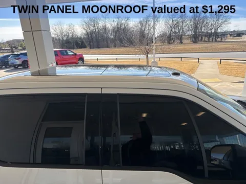 More photos of 2018 Ford F-150 Raptor at Jim Norton Chevrolet, OK