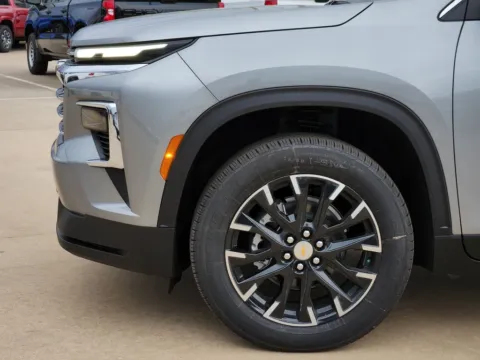 More photos of 2026 Chevrolet Traverse LT at Jim Norton Chevrolet, OK