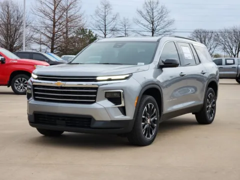 Photos of 2026 Chevrolet Traverse LT for sale in Broken Arrow, OK at Jim Norton Chevrolet