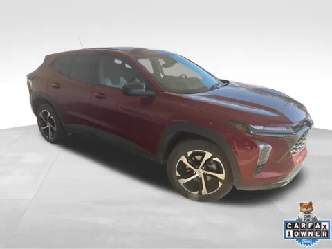 Red 2024 Chevrolet Trax 1RS for sale in Broken Arrow, OK
