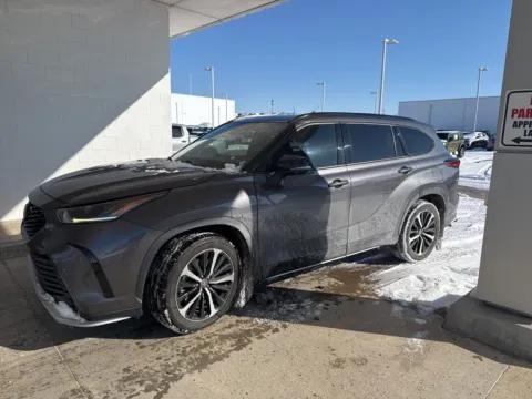 Another view of 2022 Toyota Highlander XSE for sale in Broken Arrow, OK at Jim Norton Chevrolet