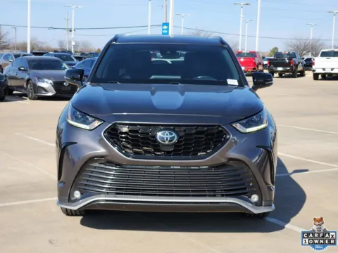 Photos of 2022 Toyota Highlander XSE for sale in Broken Arrow, OK at Jim Norton Chevrolet