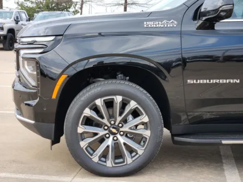 More photos of 2026 Chevrolet Suburban High Country at Jim Norton Chevrolet, OK