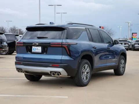 More photos of 2026 Chevrolet Traverse LT at Jim Norton Chevrolet, OK