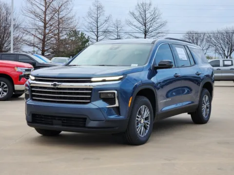 Photos of 2026 Chevrolet Traverse LT for sale in Broken Arrow, OK at Jim Norton Chevrolet