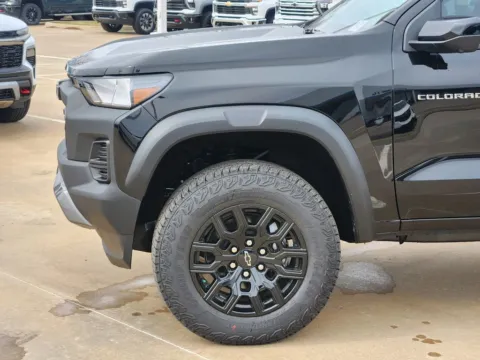 More photos of 2026 Chevrolet Colorado Trail Boss at Jim Norton Chevrolet, OK