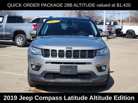 Photos of 2019 Jeep Compass Altitude for sale in Broken Arrow, OK at Jim Norton Chevrolet