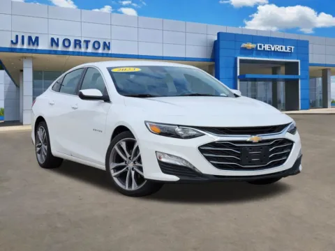 White 2023 Chevrolet Malibu LT for sale in Broken Arrow, OK