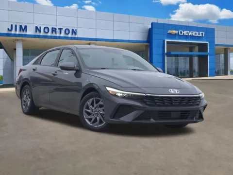 Gray 2024 Hyundai Elantra SEL for sale in Broken Arrow, OK