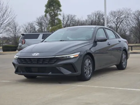 Another view of 2024 Hyundai Elantra SEL for sale in Broken Arrow, OK at Jim Norton Chevrolet