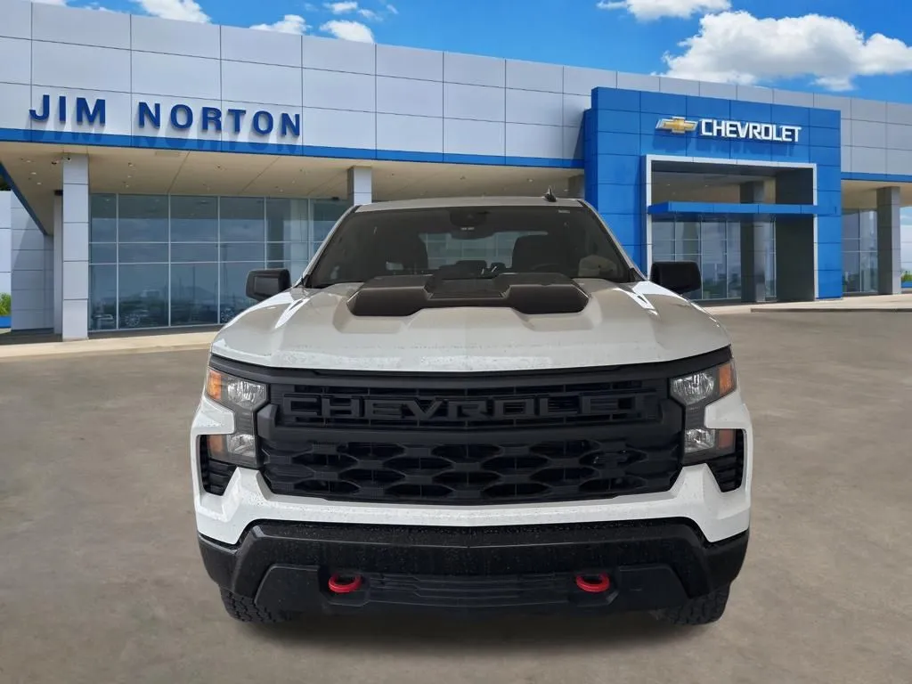 White 2024 Chevrolet Silverado 1500 Custom Trail Boss for sale in Broken Arrow, OK