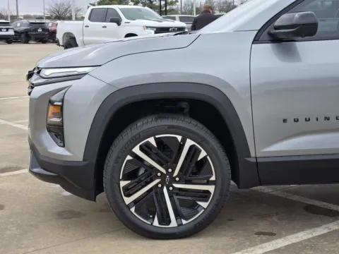More photos of 2026 Chevrolet Equinox RS at Jim Norton Chevrolet, OK
