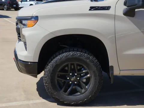 More photos of 2026 Chevrolet Silverado 1500 Custom Trail Boss at Jim Norton Chevrolet, OK