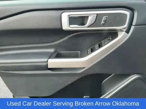 More photos of 2022 Ford Explorer XLT at Jim Norton Chevrolet, OK