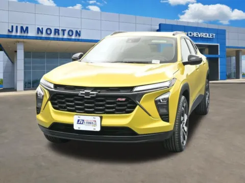 Yellow 2024 Chevrolet Trax 2RS for sale in Broken Arrow, OK