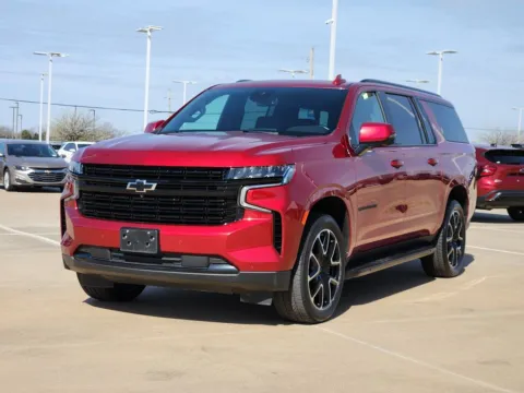 More photos of 2024 Chevrolet Suburban RST at Jim Norton Chevrolet, OK